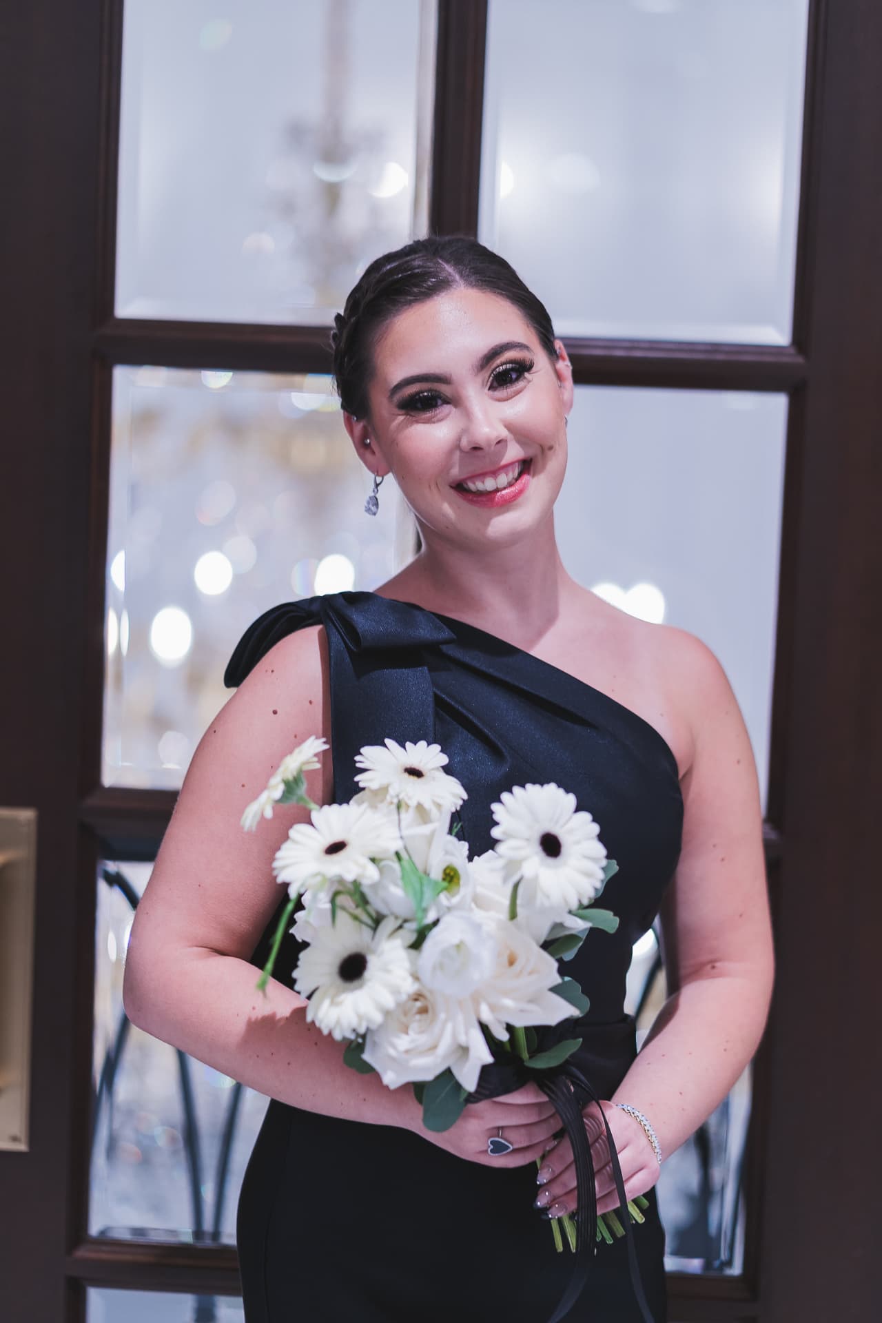 Niely Gatto, graphic designer and social media manager